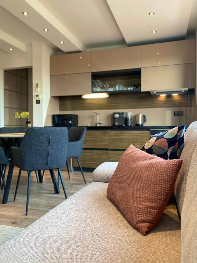 Gutenberg Penthouse Сегед Екстериор снимка