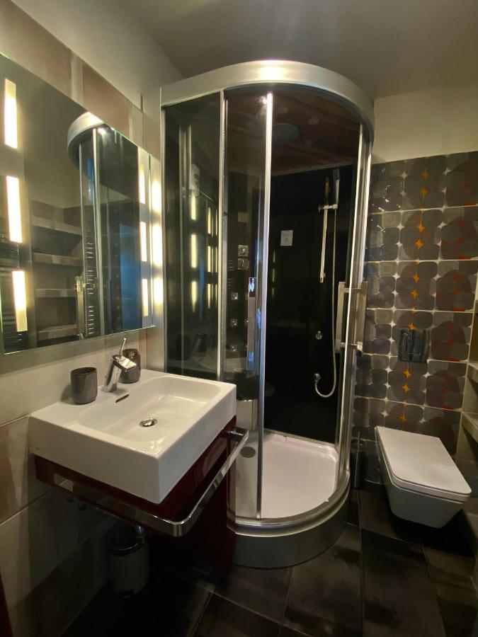 Gutenberg Penthouse Сегед Екстериор снимка